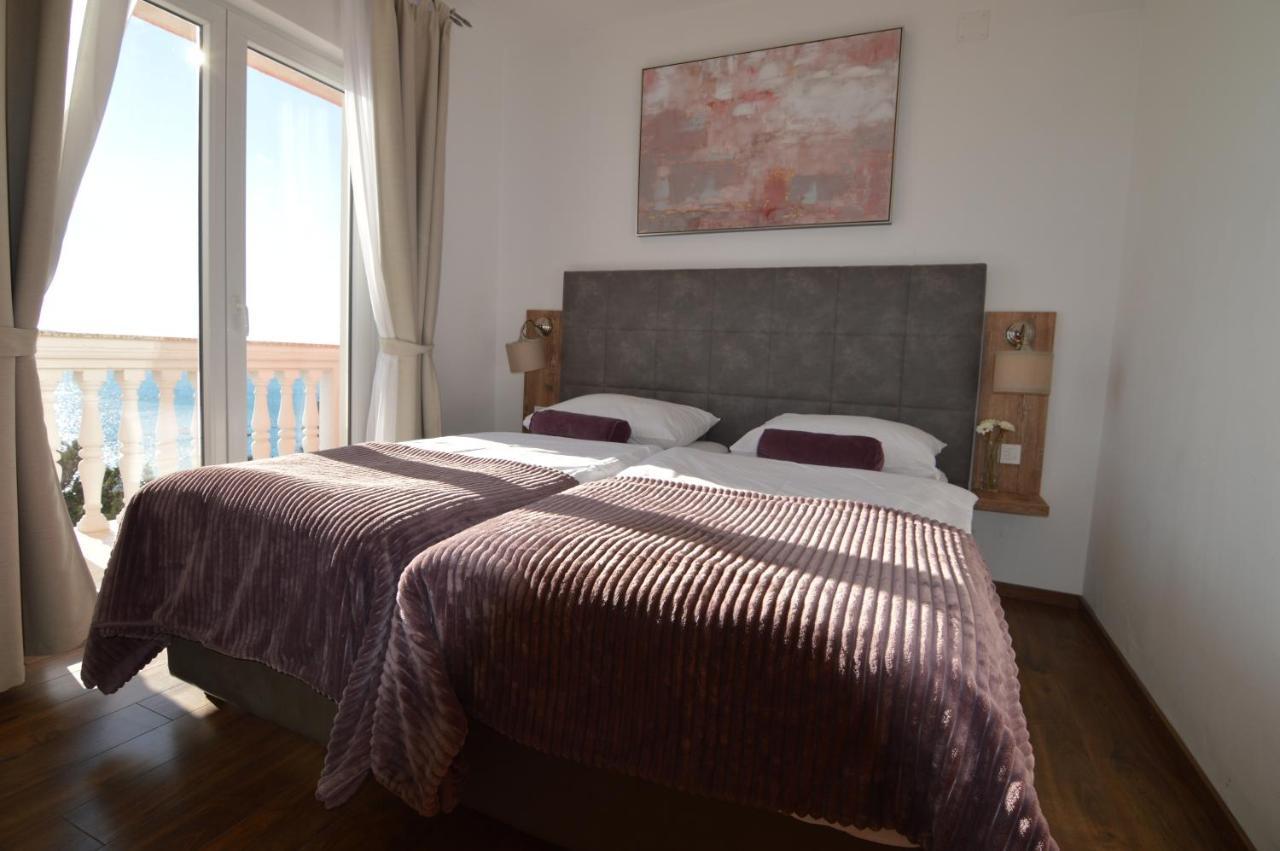 Amari Apartment Стариград-Пакленица Екстериор снимка