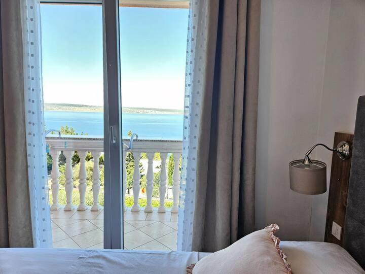 Amari Apartment Стариград-Пакленица Екстериор снимка
